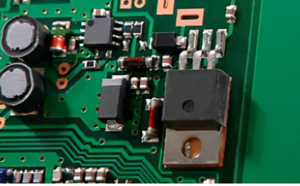 pcb板由哪些部分組成?如何判斷好壞? pcb板由哪些部分組成?如何判斷好壞?